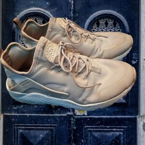 Nike Air Huarache Run Ultra